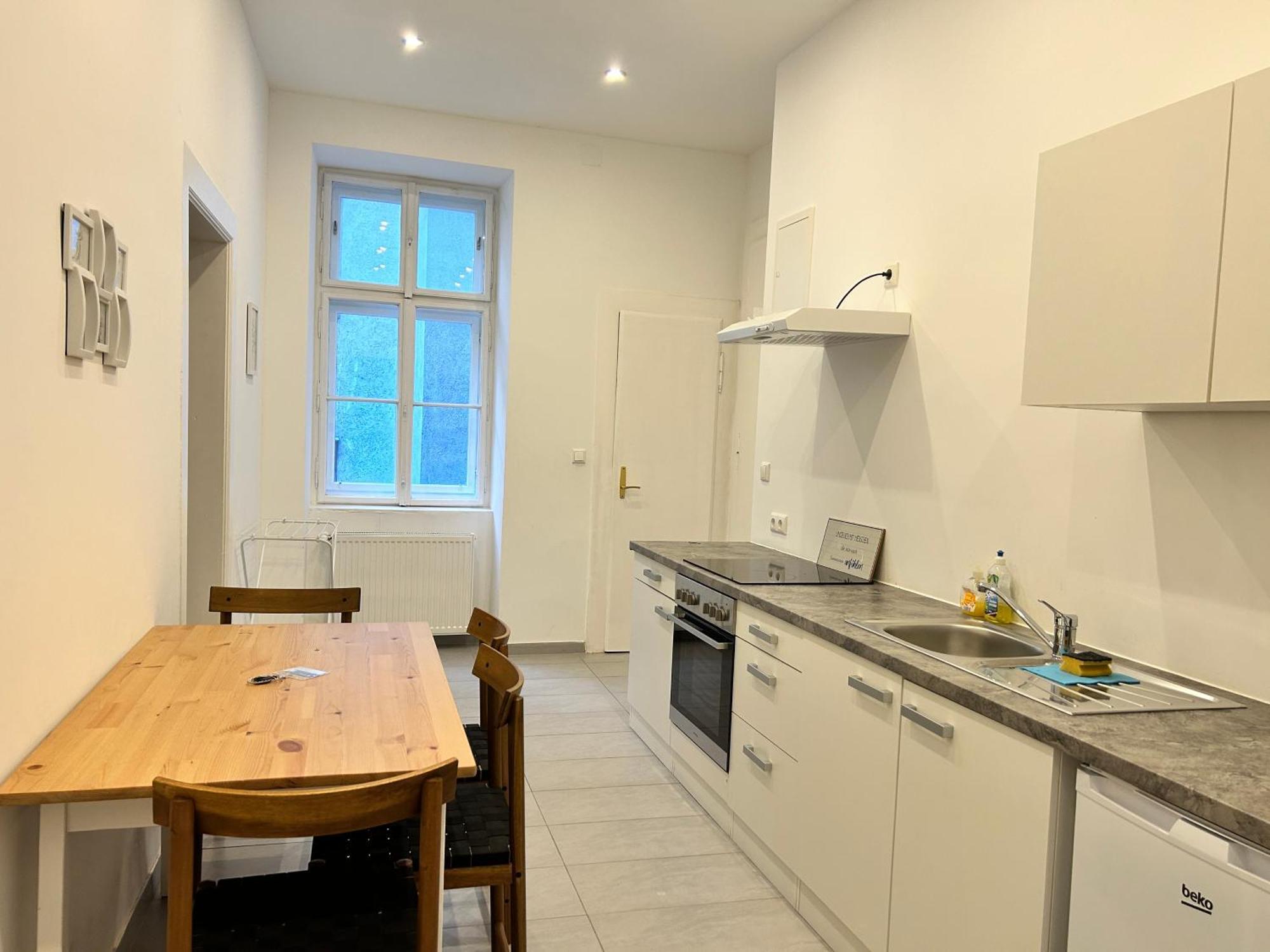 Spacious Apartment - 15 Min To Center Wien Eksteriør billede