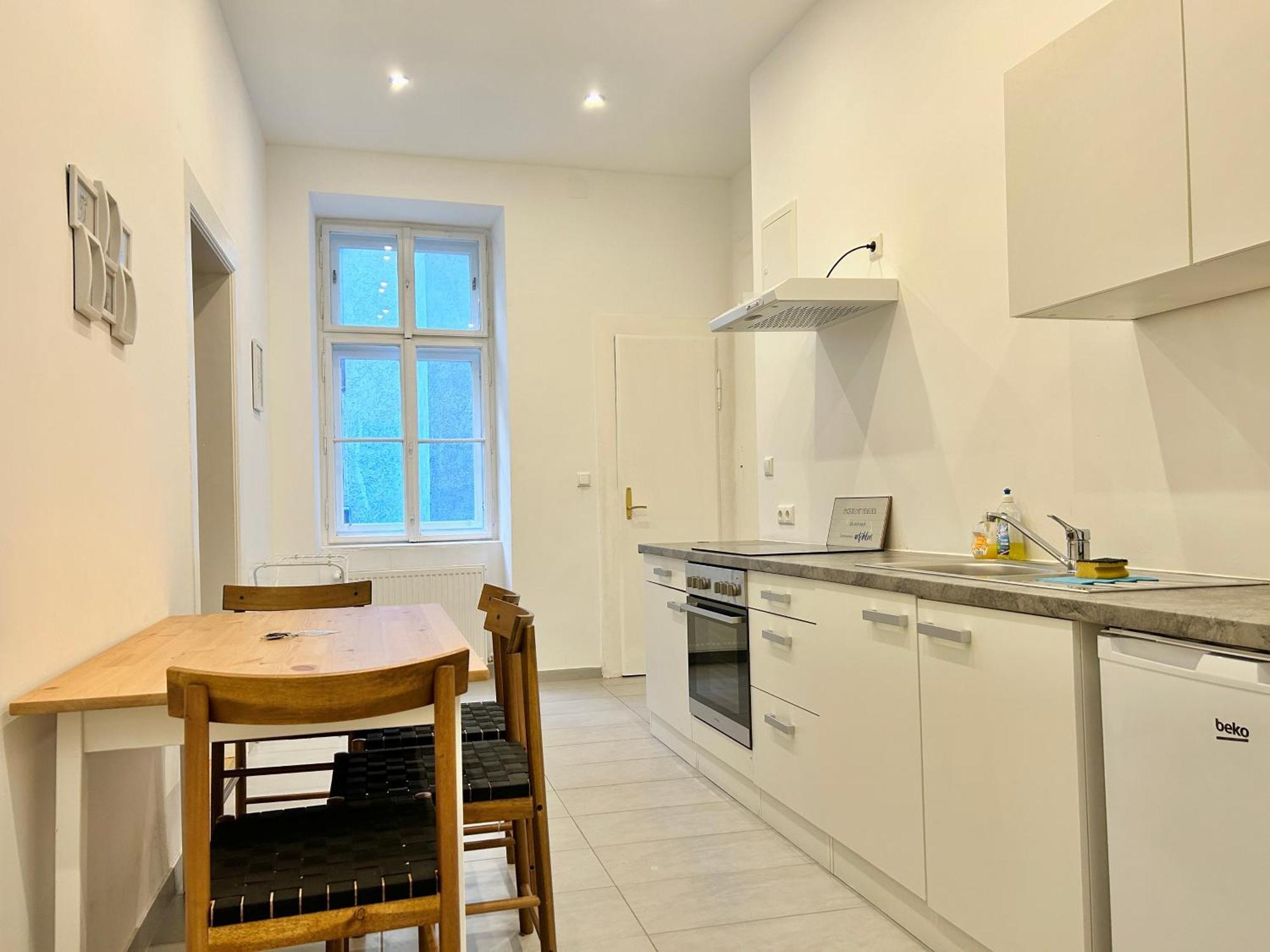 Spacious Apartment - 15 Min To Center Wien Eksteriør billede